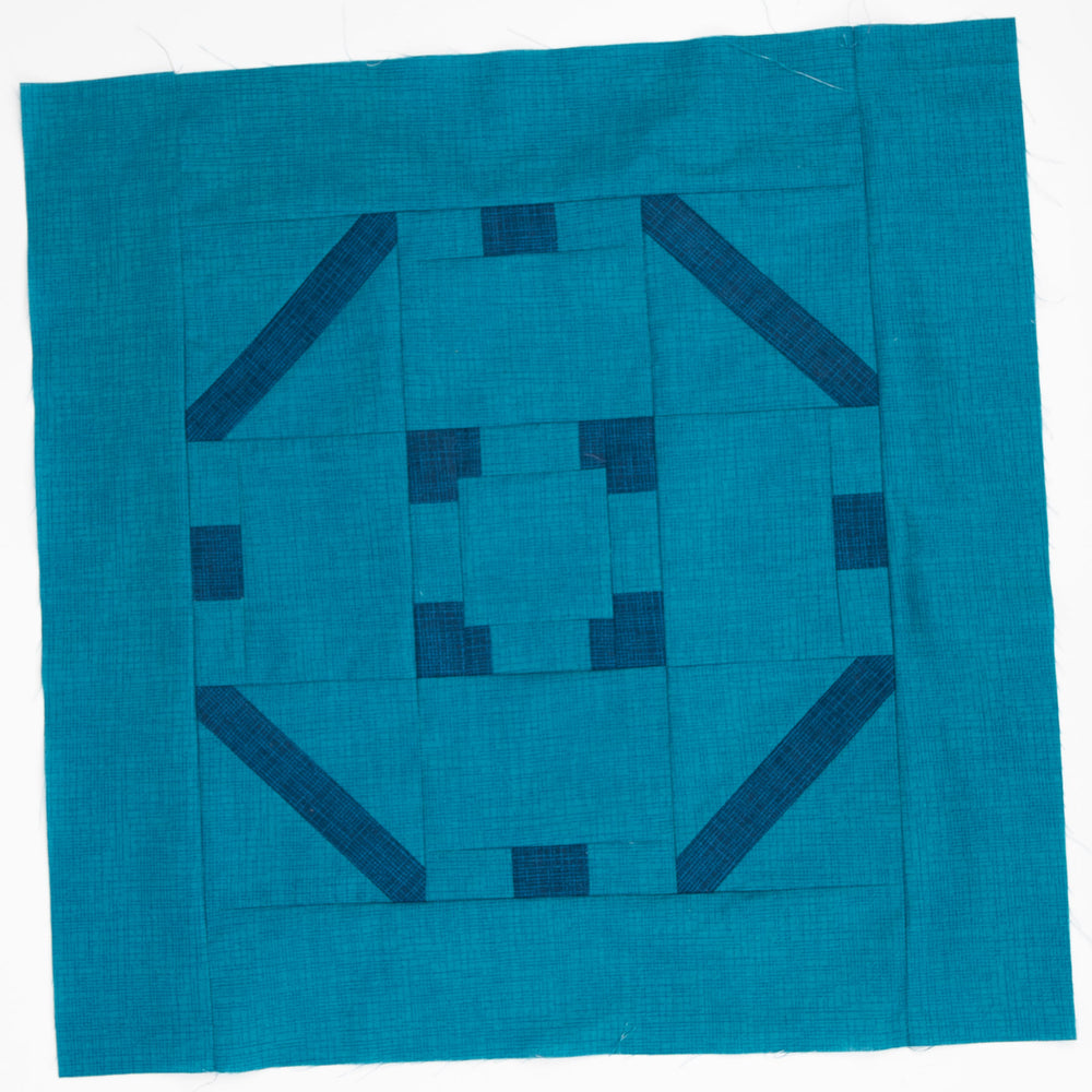 ButtoN up Quilt Block Pattern